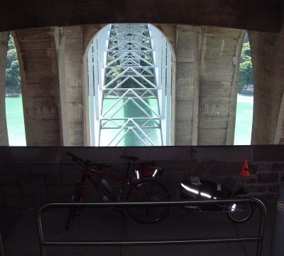 Under the 'Rainbow Bridge' (Canadian side)