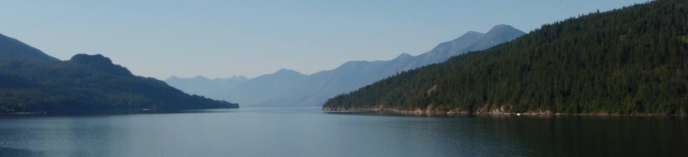looking south down Kootenay Lake